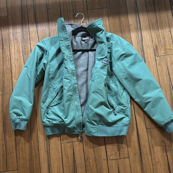 Patagonia Teal-Green Women's Bomber Jacket - Picture 2 of 4